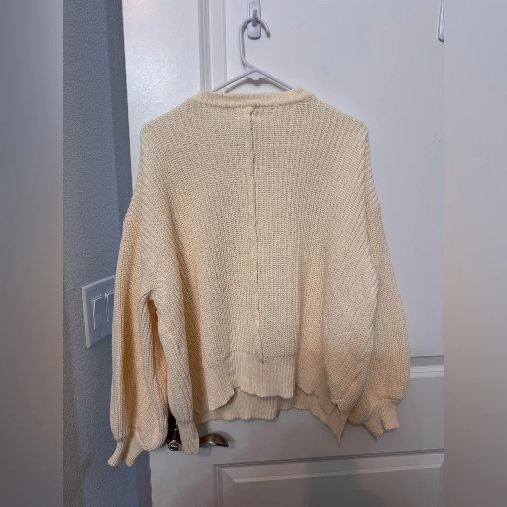 POL Cream Sweater with Green Peace Sign - Picture 7 of 8